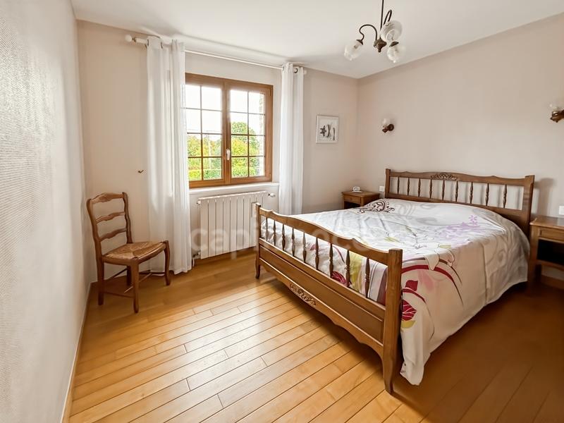 Maison - 154 m² - 7 pièces