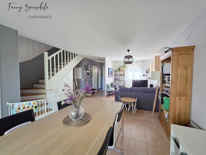 Maison - 92 m² - 4 pièces