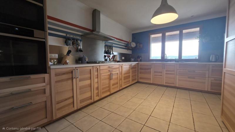 Villa - 150 m² - 5 pièces