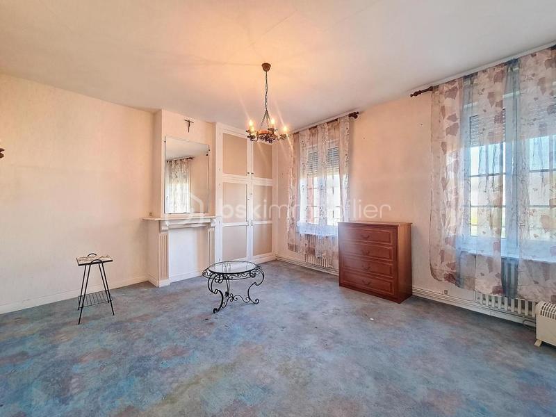 Maison - 178 m² - 8 pièces