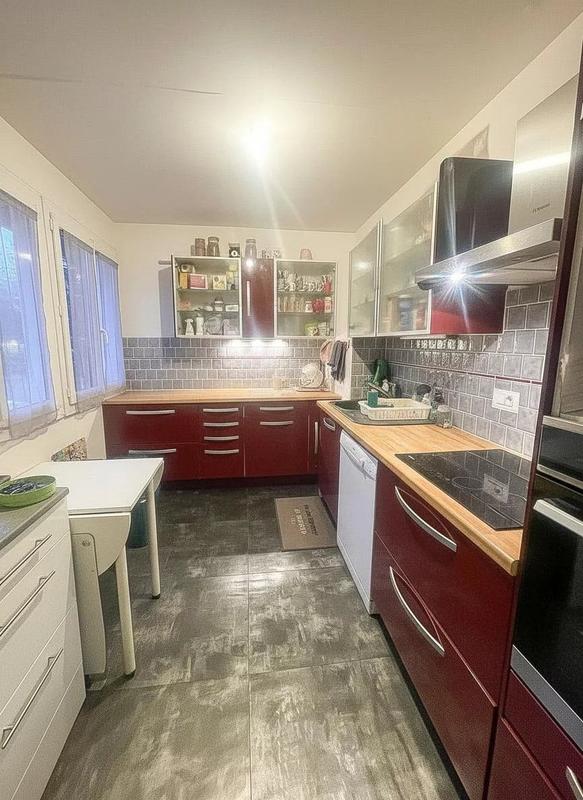 Maison - 149 m² - 7 pièces