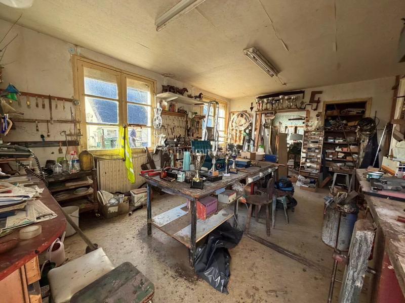 Bureau - 240 m² - 3 pièces