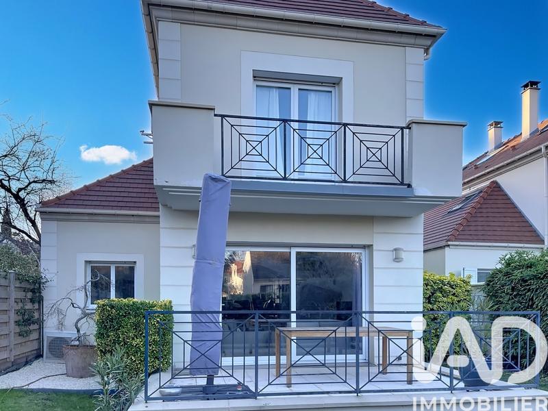 Maison - 192 m² - 7 pièces