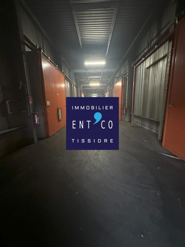 Entrepôt - 4 320 m²