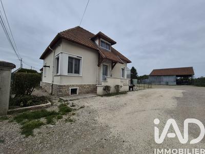 Maison - 100 m² - 4 pièces