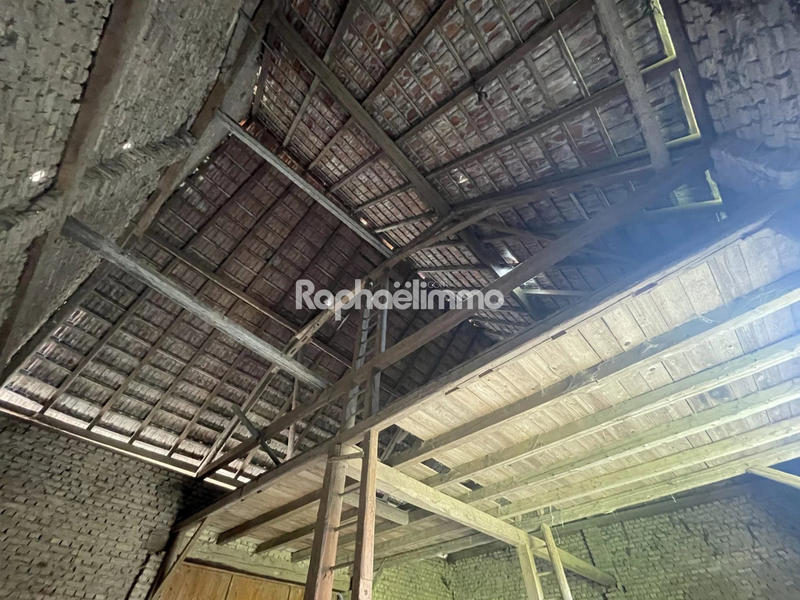 Ferme - 215 m² - 2 pièces