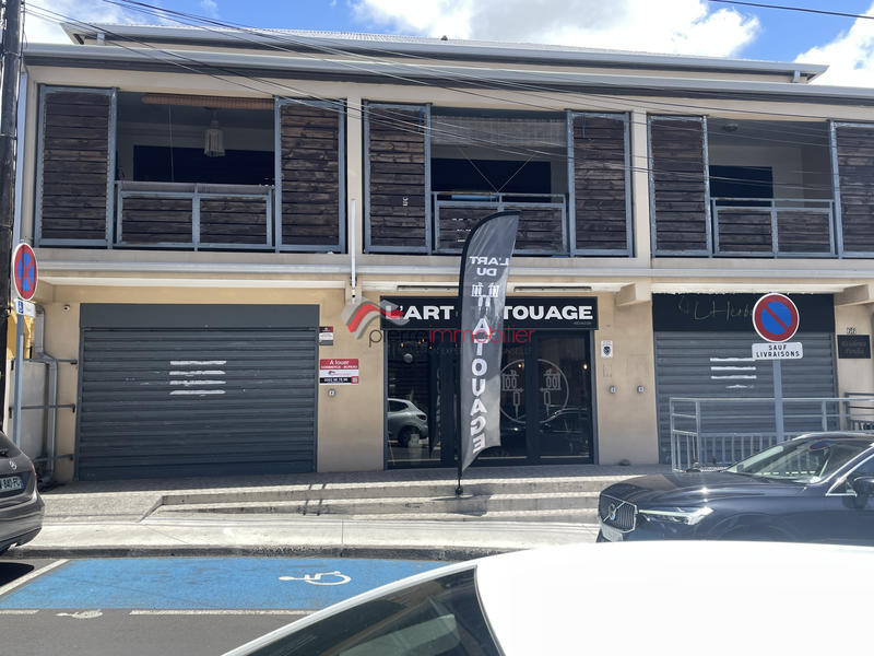 Local commercial - 54 m² - 2 pièces