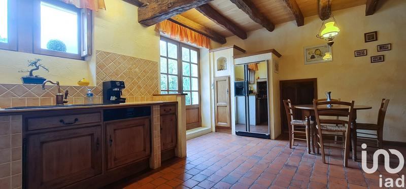 Maison - 290 m² - 6 pièces