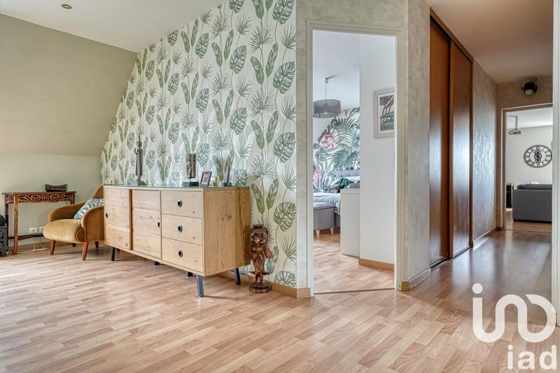 Maison - 300 m² - 9 pièces