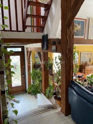 Maison traditionnelle - 156 m² - 6 pièces