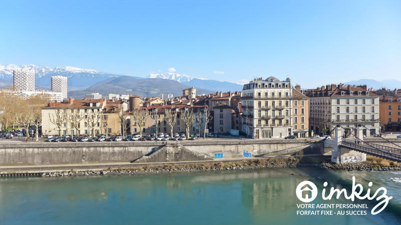 Appartement - 89 m² - 5 pièces