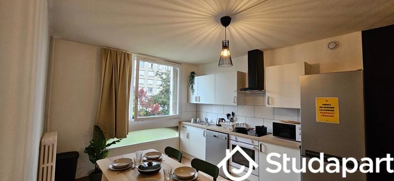 Chambre - 10 m² - 1 pièce