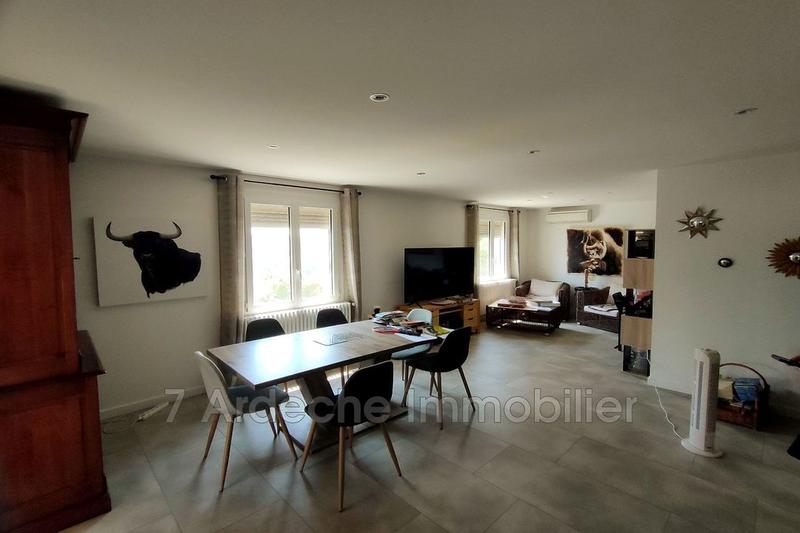 Maison - 195 m² - 8 pièces