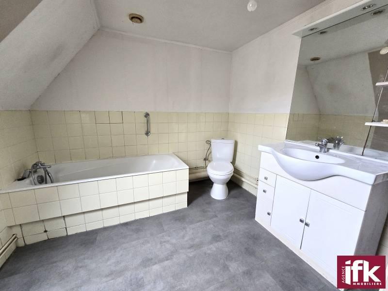 Maison de village - 76 m² - 3 pièces