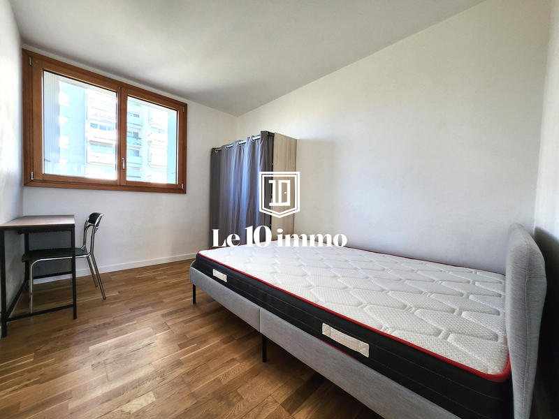 Appartement - 84 m² - 5 pièces