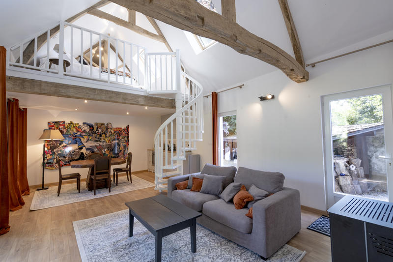 Château - 404 m² - 14 pièces