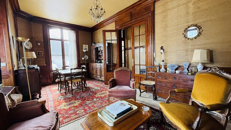 Maison - 147 m² - 7 pièces