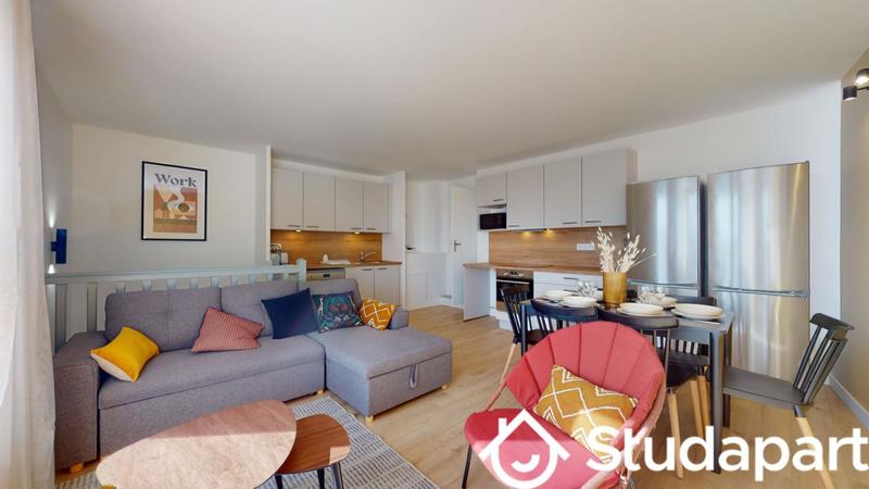 Chambre - 9 m² - 1 pièce