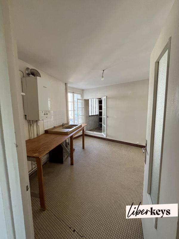 Appartement - 94 m² - 5 pièces