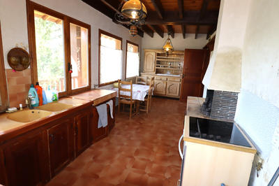 Maison - 228 m² - 9 pièces