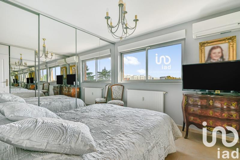 Appartement - 141 m² - 5 pièces