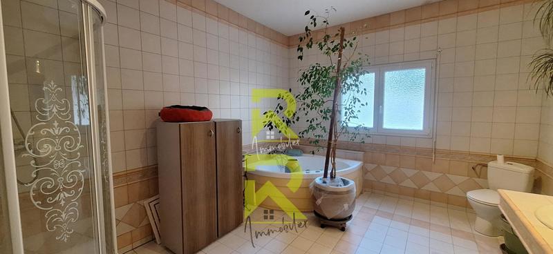 Villa - 210 m² - 5 pièces