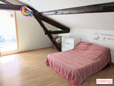 Appartement - 100 m² - 4 pièces