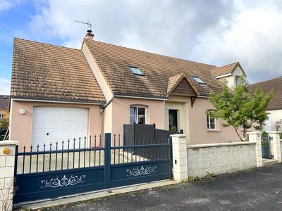 Maison - 150 m² - 8 pièces