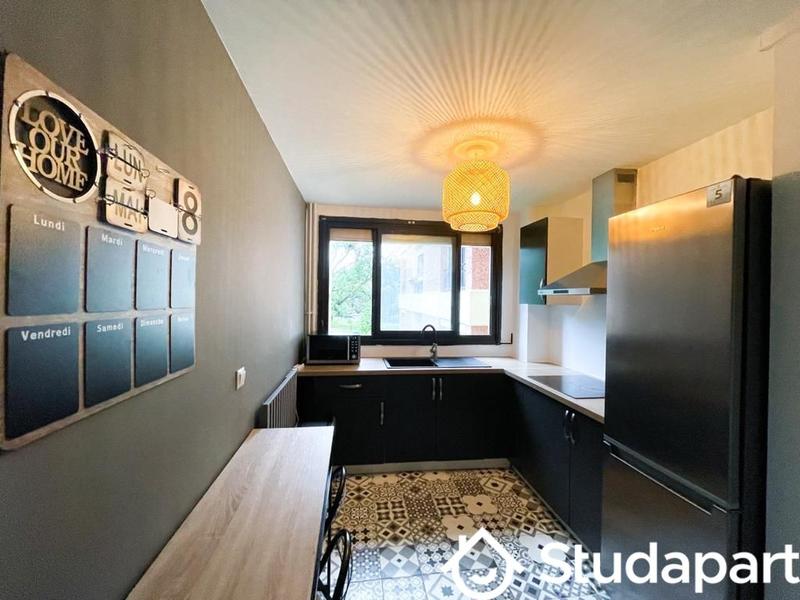 Chambre - 64 m² - 1 pièce