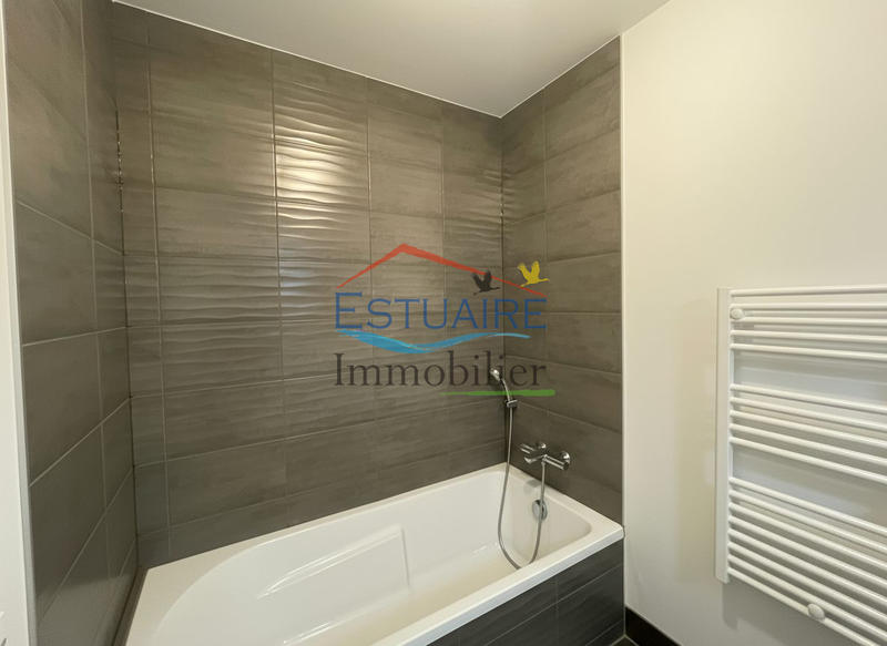 Appartement - 94 m² - 4 pièces