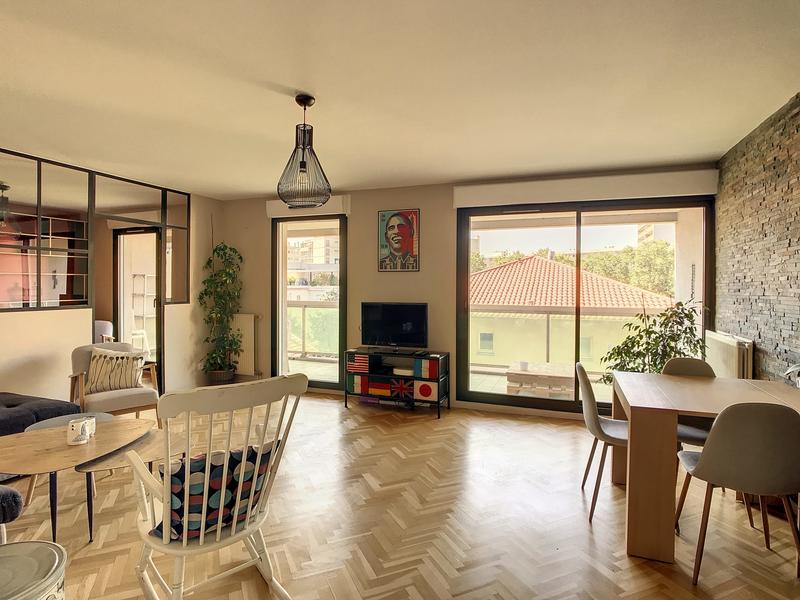 Appartement - 101 m² - 4 pièces