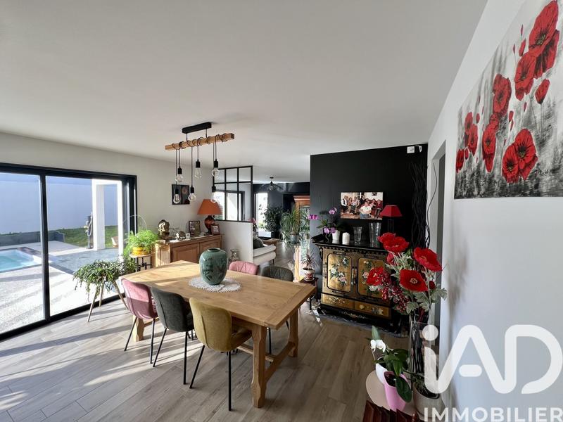 Maison - 139 m² - 7 pièces