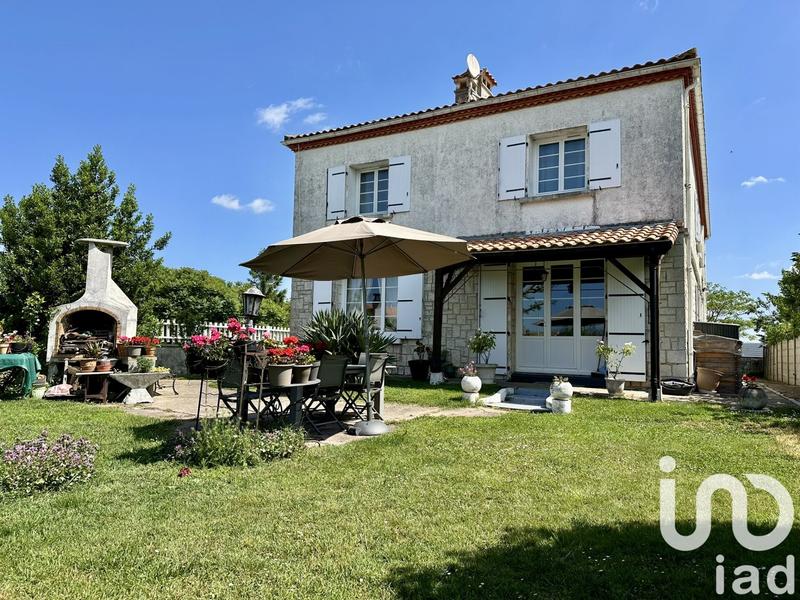 Maison - 180 m² - 8 pièces