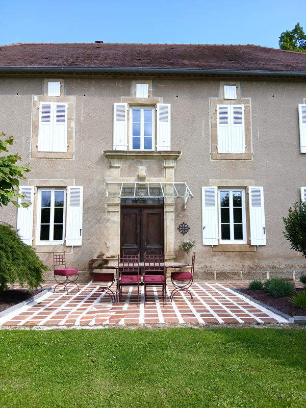 Maison - 189 m² - 7 pièces