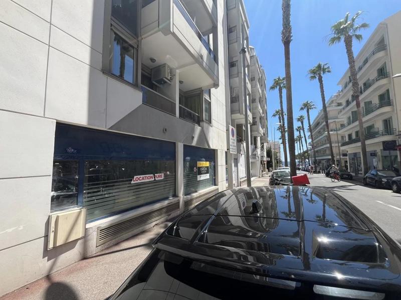 Local commercial - 150 m²