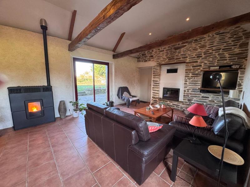 Maison - 136 m² - 5 pièces