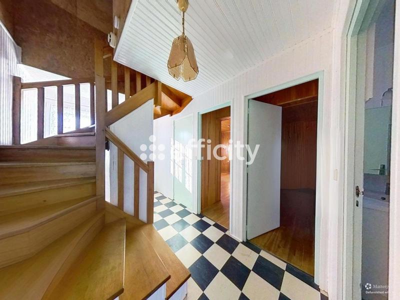 Maison - 103 m² - 6 pièces