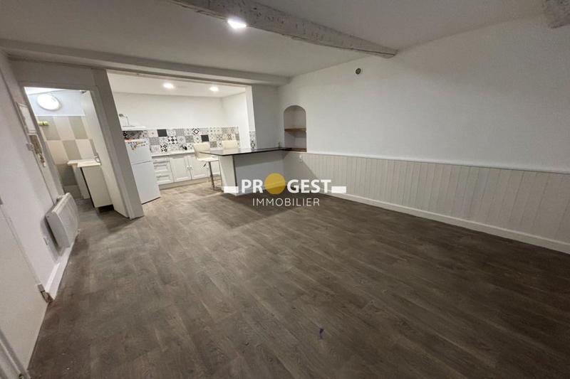 Studio - 30 m² - 1 pièce