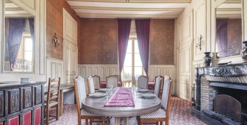 Manoir - 1 900 m² - 30 pièces