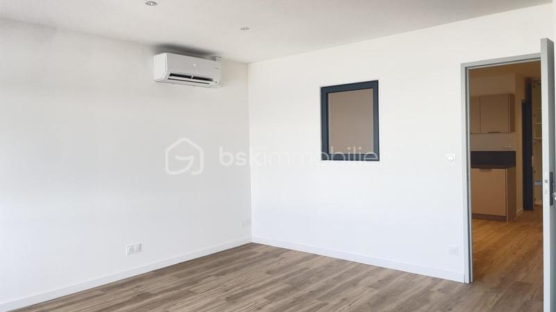 Bureau - 53 m² - 2 pièces