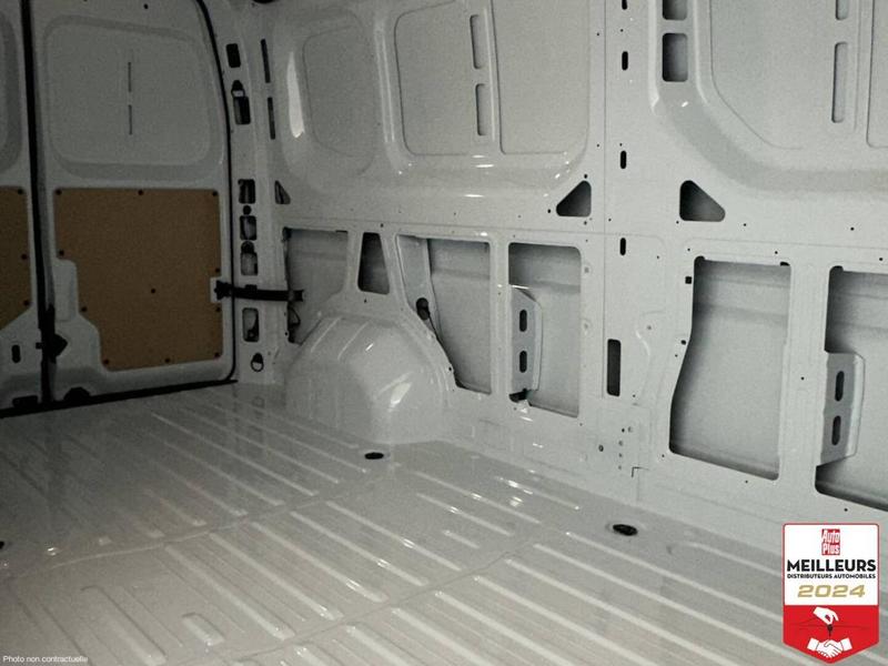 Renault Master L3h2 3t5 2.0 dCi 150ch Red Edition