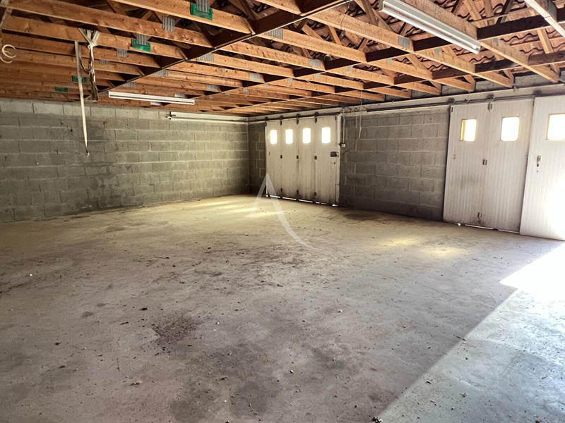 Maison - 167 m² - 4 pièces