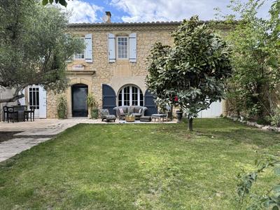 Maison ancienne - 220 m² - 4 pièces