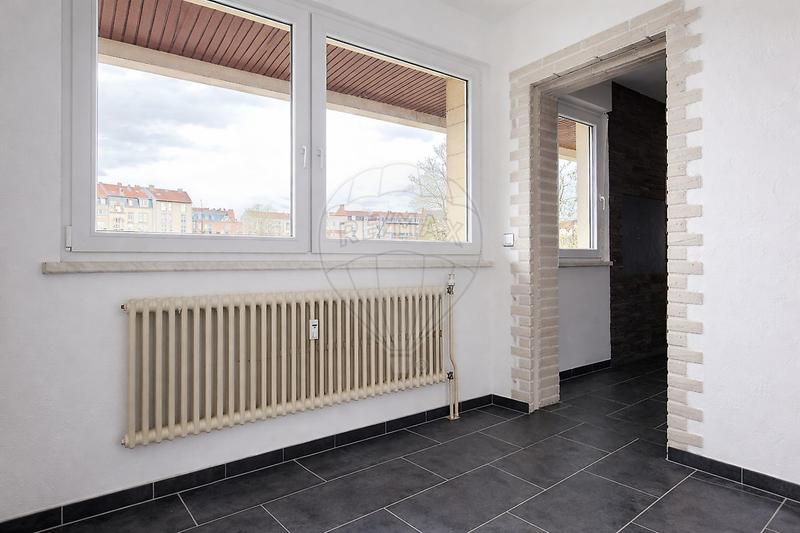 Appartement - 104 m² - 4 pièces