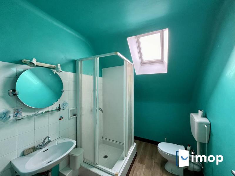 Maison - 168 m² - 7 pièces