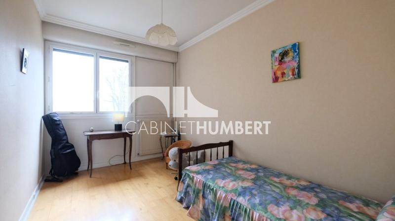 Appartement - 144 m² - 6 pièces