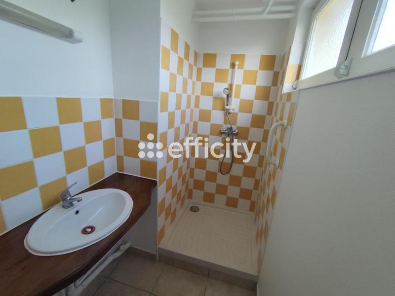 Maison - 120 m² - 7 pièces