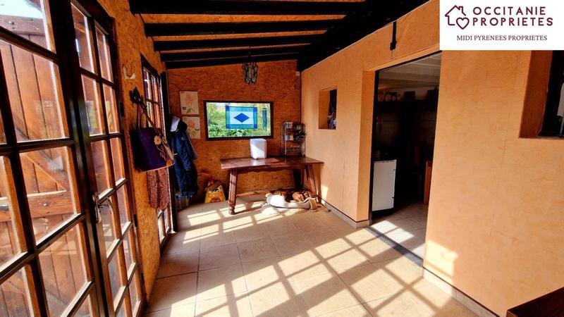 Maison - 161 m² - 8 pièces