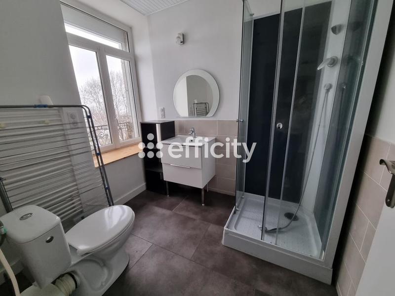 Immeuble - 150 m² - 10 pièces