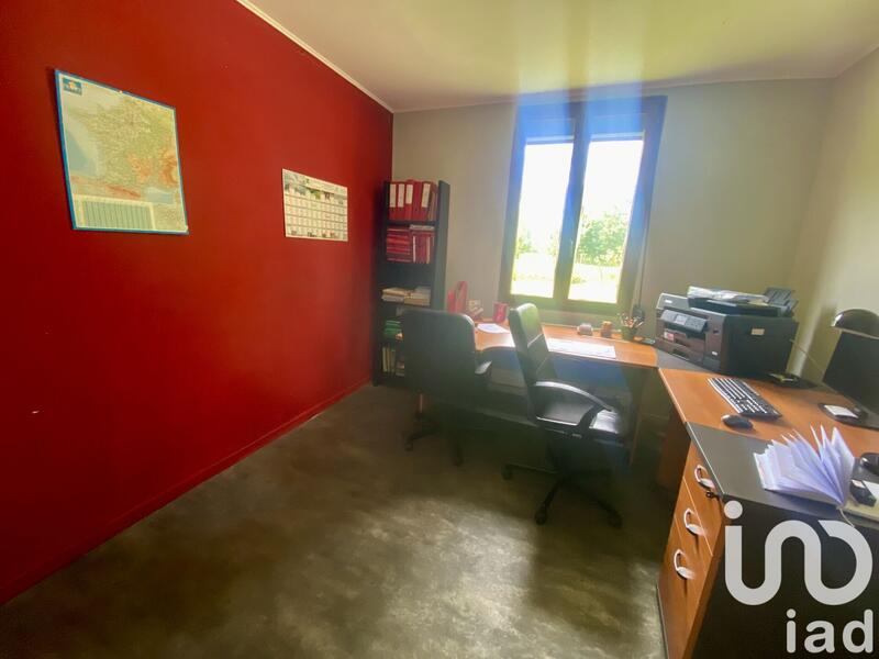 Maison - 187 m² - 7 pièces